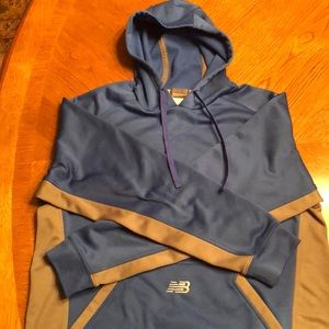 New Balance Sweatshirt